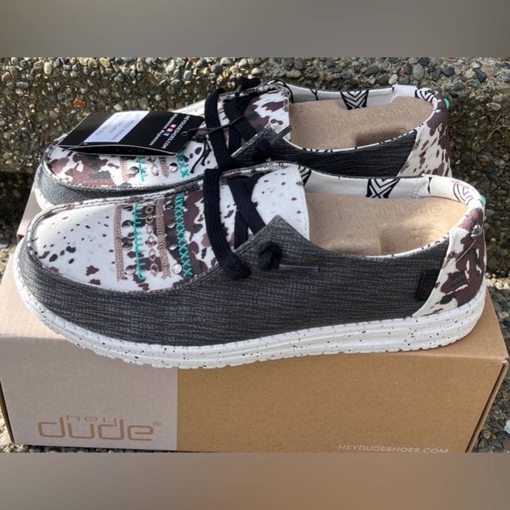 Hey Dude Shoes Wendy Rodeo Kingman Brown Buckle Exclusive